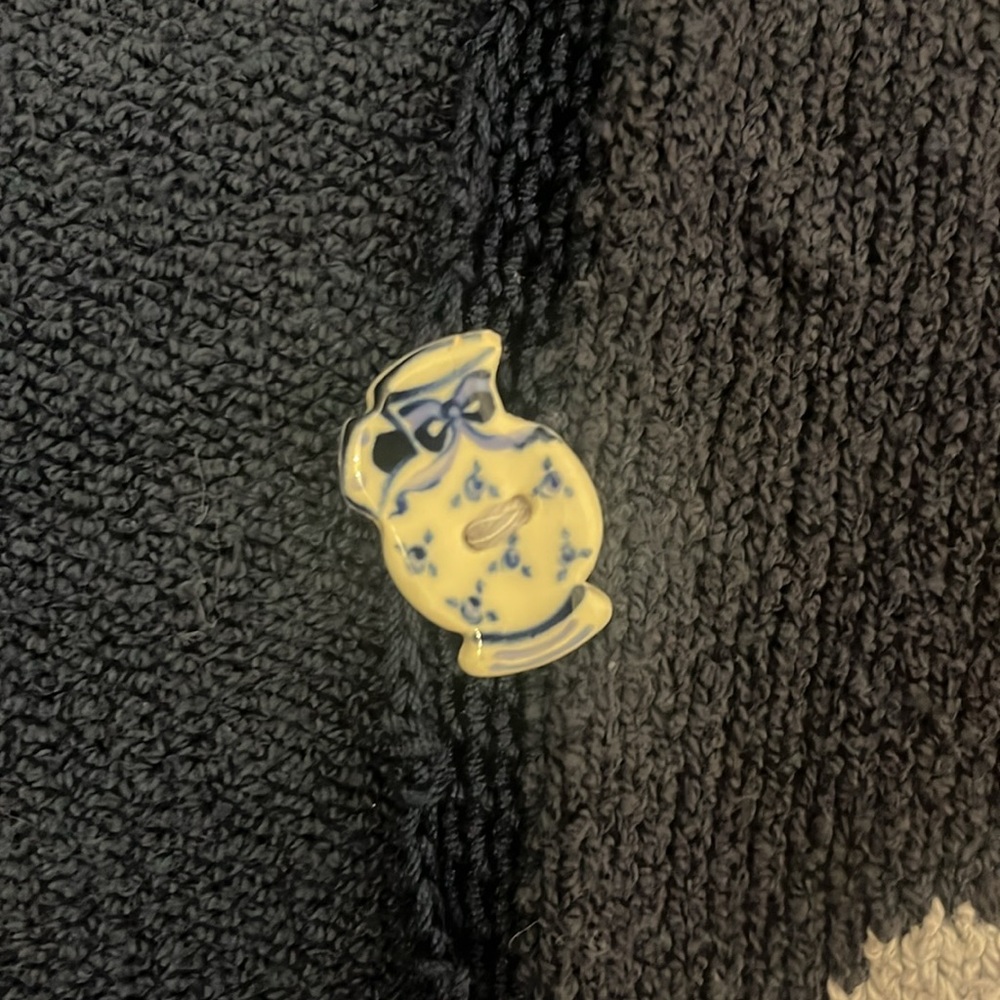 Bow Sweater - image 4